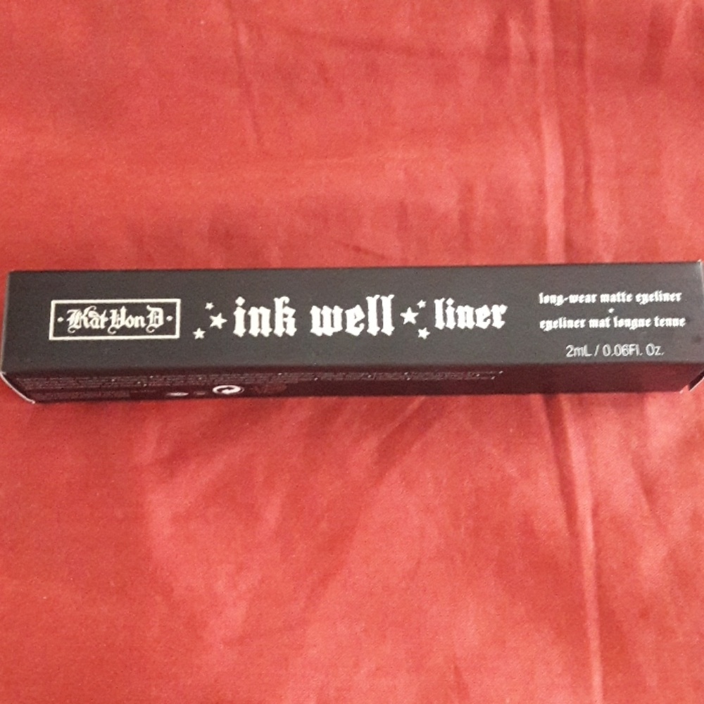 Kat Von D Lolita Inkwell Matte Liner